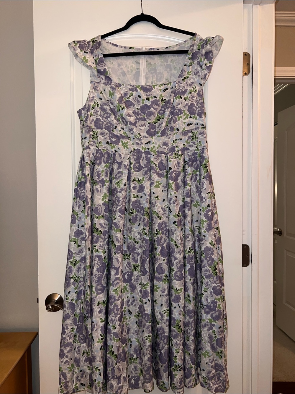 Lavender Floral Sleeveless Dress